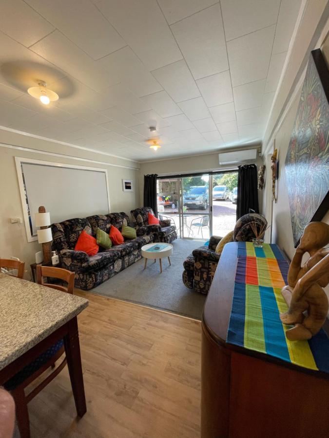 Swanson-Waitakere Stay In Scenic Sunrise Auckland Exterior photo