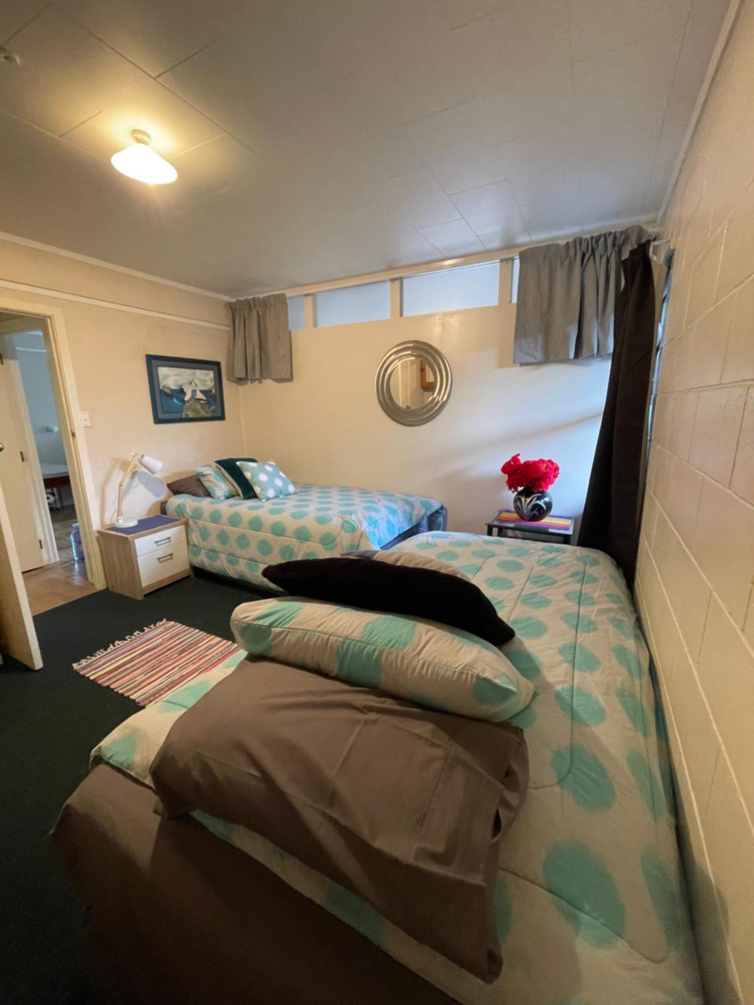 Swanson-Waitakere Stay In Scenic Sunrise Auckland Exterior photo